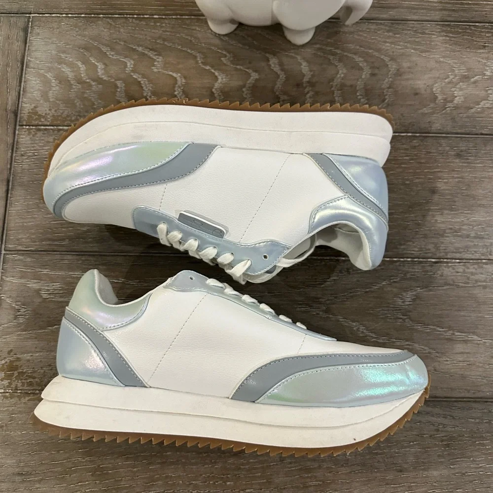 Jessica Simpson Sneakers - Picture 8 of 15